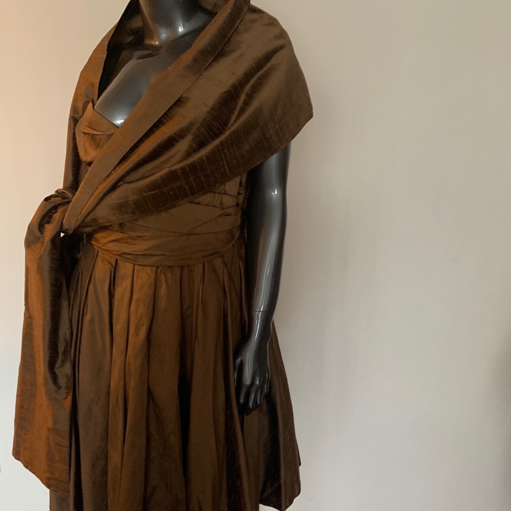 Dress - Picture 6 of 15